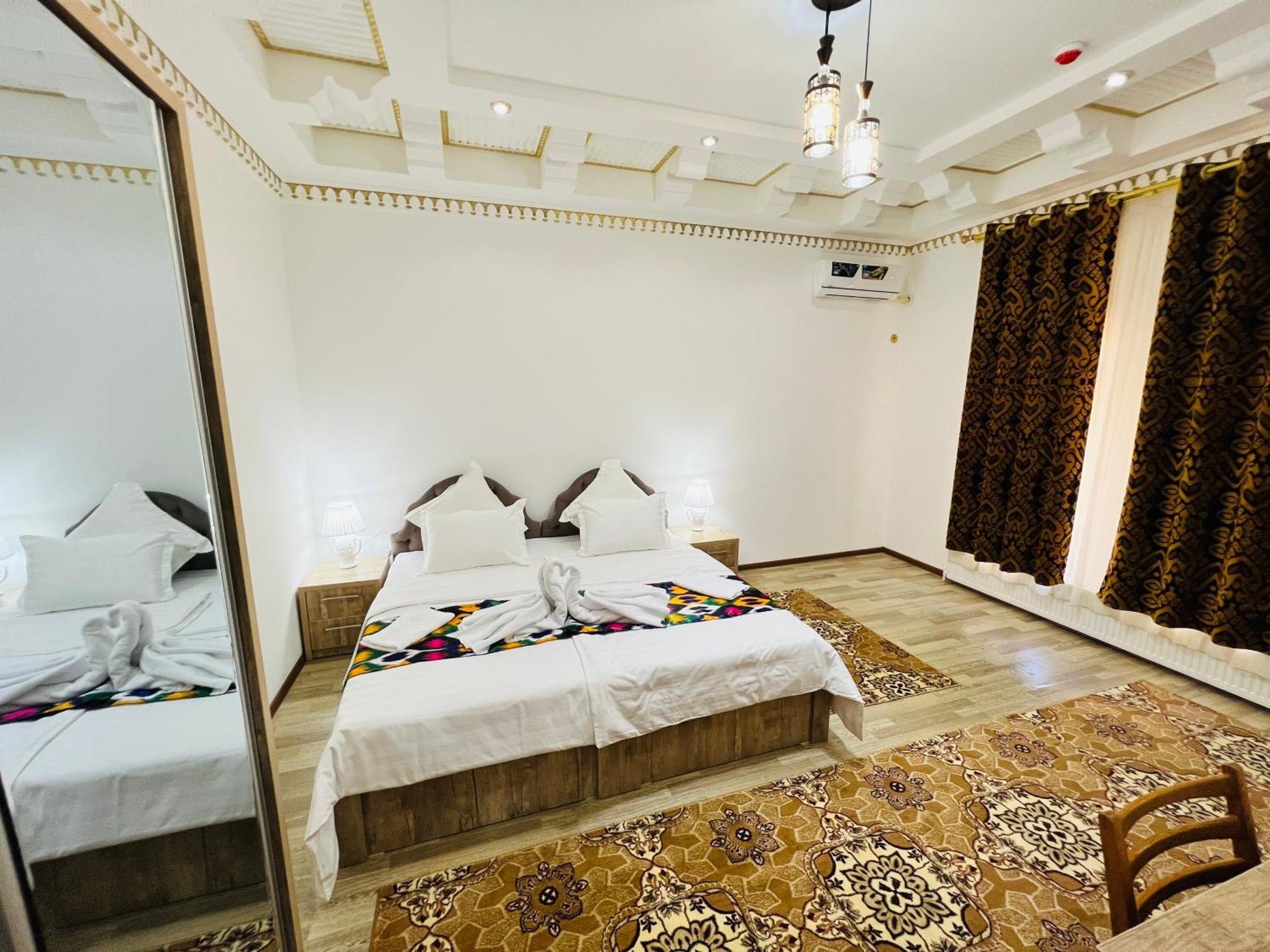 Lola Boutique Hotel 부하라 외부 사진